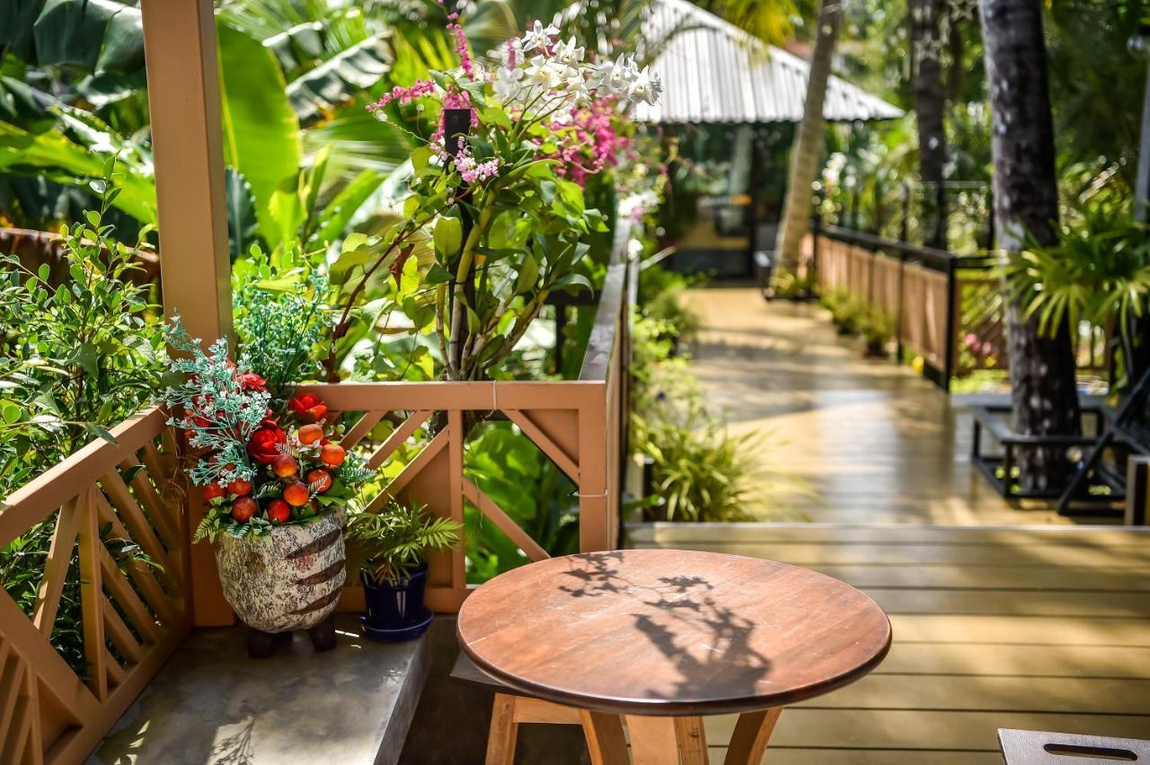 Dee Homestay Pa Khlok Exterior foto